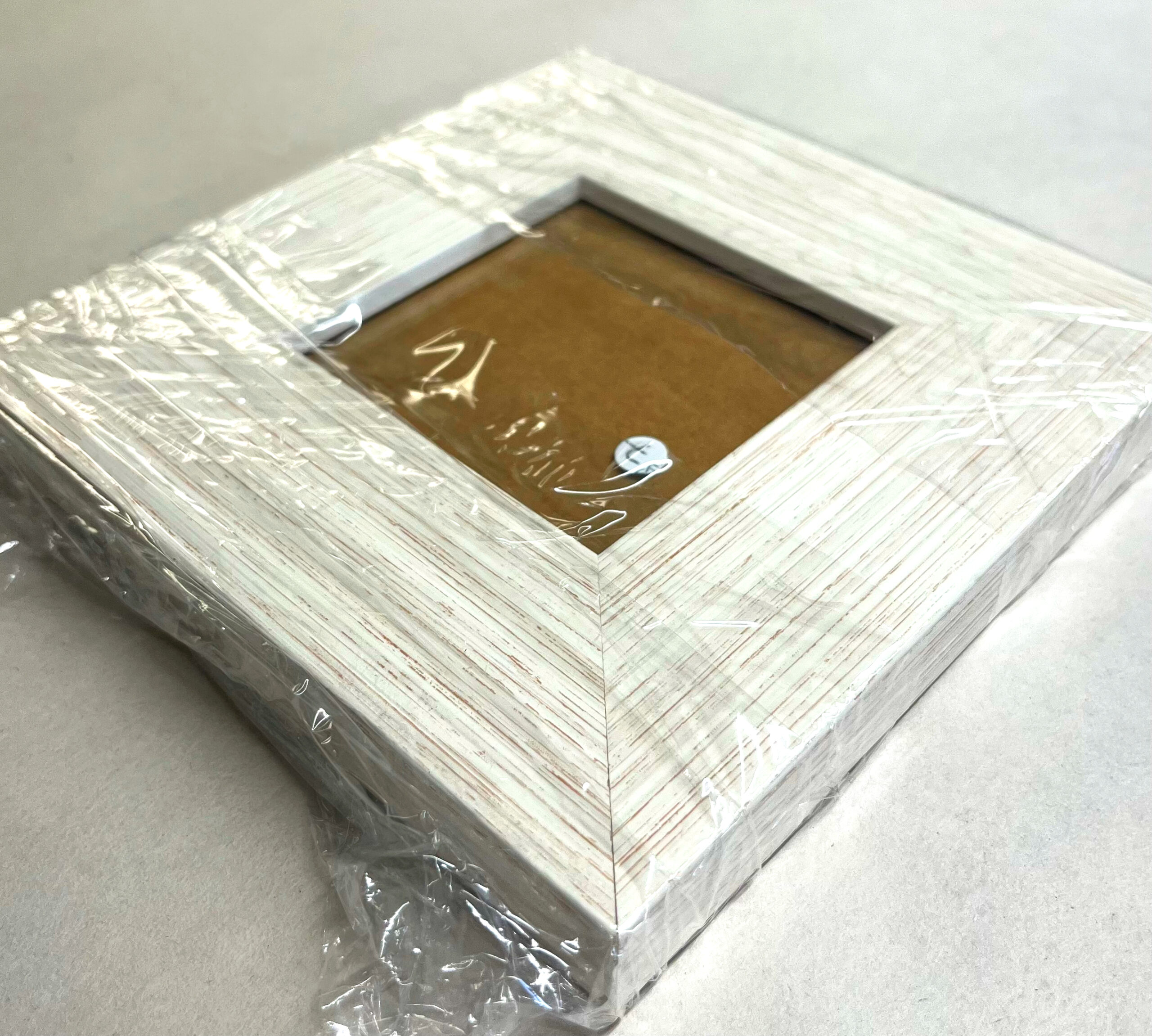 Ready Made Frames
